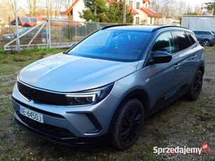 OPEL GRANDLAND 1499 ccm / 130 KM