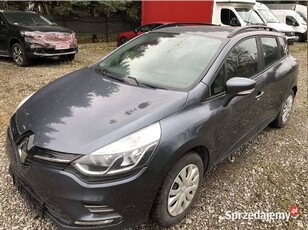 RENAULT CLIO 1149 ccm / 73 km