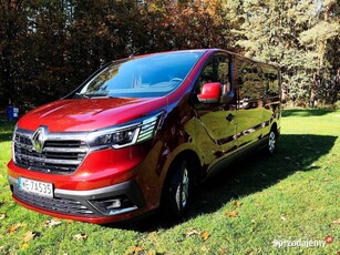 Renault Trafic osobowy automat dodatkowo doposażony cesja leasingu