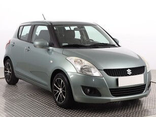 Suzuki Swift V , Salon Polska, Serwis ASO, Klima, Parktronic