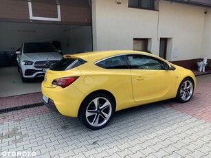 Używany Opel Astra 2011