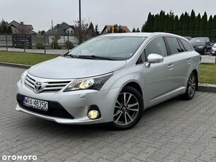 Używany Toyota Avensis 2013