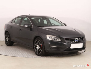 Volvo S60 D4