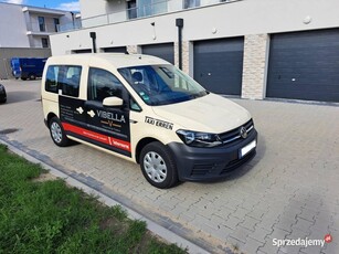 VW Caddy z rampą inwalidzką