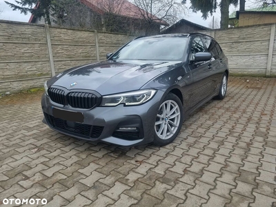 BMW Seria 3 320d xDrive M Sport sport