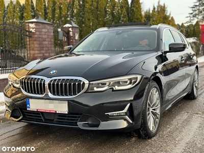 BMW Seria 3 320d xDrive MHEV Luxury Line sport