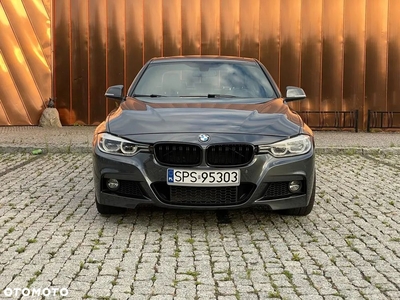 BMW Seria 3 340i M Sport Shadow