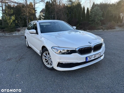 BMW Seria 5 520d Luxury Line