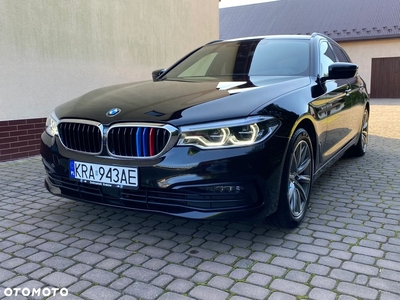 BMW Seria 5 520d Sport Line