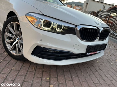 BMW Seria 5 520d Sport Line sport