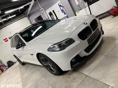 BMW Seria 5 520d xDrive Touring