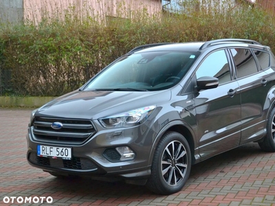 Ford Kuga 2.0 TDCi 4x4 ST-Line