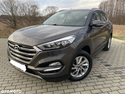 Hyundai Tucson blue 1.6 GDi 2WD Navi