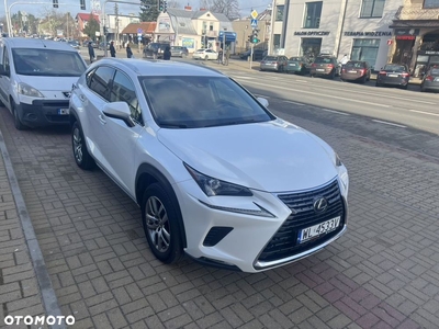 Lexus NX 300h E-FOUR Executive Line