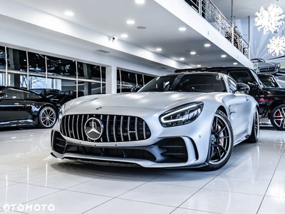 Mercedes-Benz AMG GT R