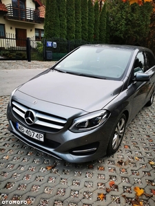 Mercedes-Benz Klasa B 220 4-Matic