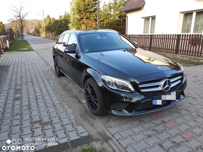 Mercedes-Benz Klasa C 220 d 4Matic T 9G-TRONIC Avantgarde