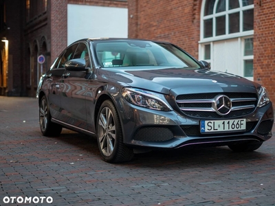 Mercedes-Benz Klasa C 250 7G-TRONIC