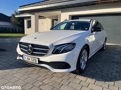 Mercedes-Benz Klasa E 200 d T 9G-TRONIC