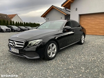 Mercedes-Benz Klasa E 220 d T 9G-TRONIC Avantgarde