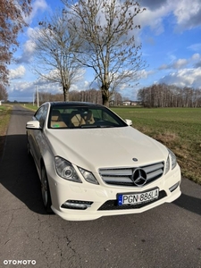 Mercedes-Benz Klasa E 350 CDI DPF Coupe BlueEFFICIENCY 7G-TRONIC Elegance