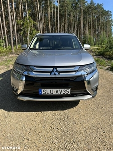 Mitsubishi Outlander 2.2 DI-D 4WD Instyle