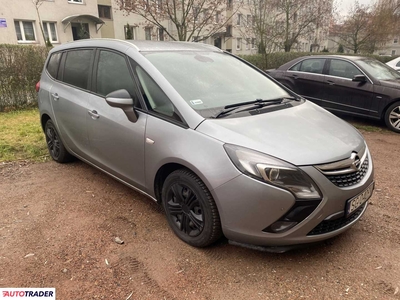 Opel Zafira 1.4 benzyna + LPG 140 KM 2012r. (gliwice)