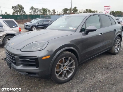 Porsche Cayenne Standard