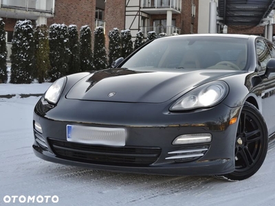 Porsche Panamera 4 PDK