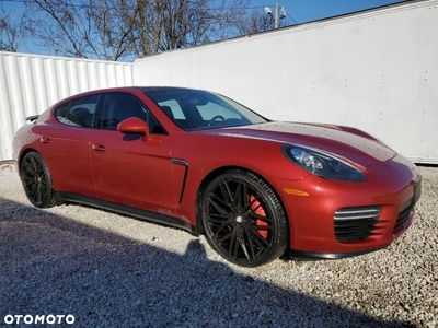 Porsche Panamera GTS