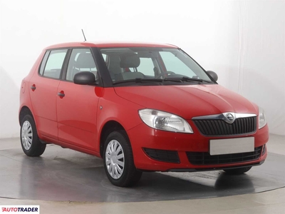 Skoda Fabia 1.6 73 KM 2014r. (Piaseczno)