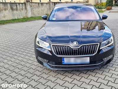 Skoda Superb 2.0 TDI 4x4 Style DSG