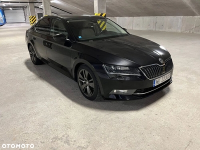 Skoda Superb 2.0 TDI 4x4 Style DSG