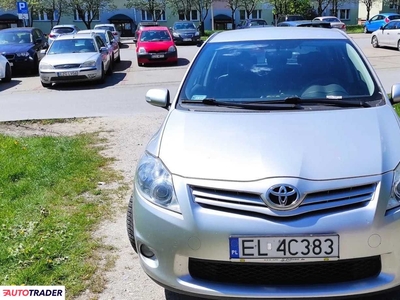 Toyota Auris 1.4 diesel 90 KM 2012r. (łódź)