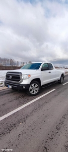 Toyota Tundra 5.7 4x4 Double Cab Limited