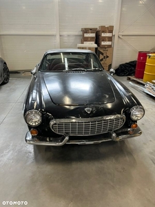 Volvo P1800