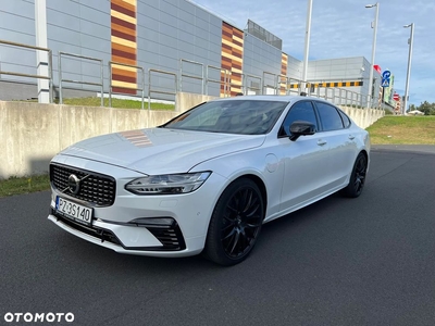 Volvo S90 T8 AWD Plug-In Hybrid R-Design