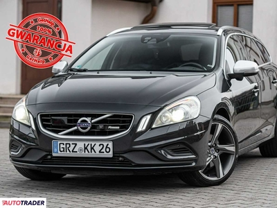 Volvo V60 1.6 benzyna 150 KM 2010r. (Zwoleń)