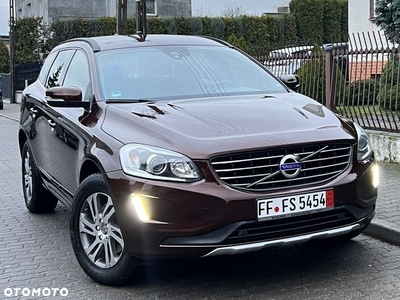 Volvo XC 60 D5 AWD R-Design Momentum