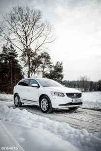 Volvo XC 60 T5 AWD Momentum