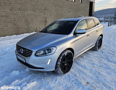 Volvo XC 60 T6 AWD Geartronic Momentum