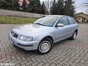 Audi A3 1.6 Ambiente