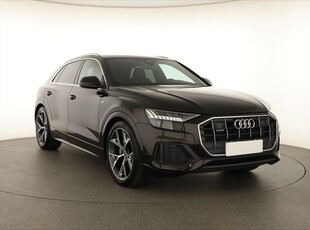 Audi Q8 , 1. Właściciel, Serwis ASO, 286 KM, Automat, Skóra, Navi,