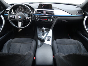 BMW 3 2014 320 i 186672km Sedan