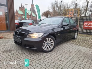 BMW 3 Seria 318i