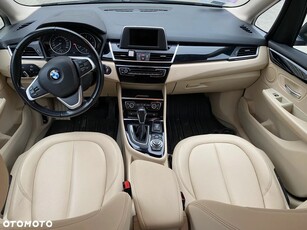 BMW Seria 2 218d