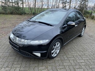 Honda Civic VIII 1.8 benzyna 140 KM