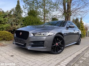 Jaguar XE 2.0 T R-Sport