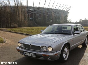 Jaguar XJ 3.2