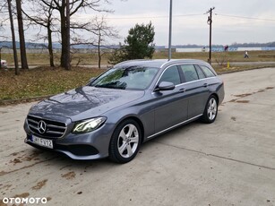 Mercedes-Benz Klasa E 220 d 9G-TRONIC